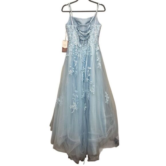 STACEES Cinderella blue prom/ wedding/ formal long mesh floral embroidered dres - Picture 2 of 9